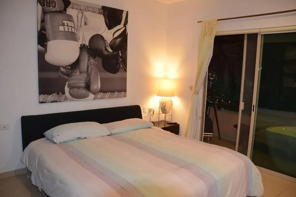 Beautiful Condo With Pool Tulum Apartment